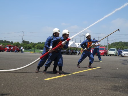 平成27年度かすみがうら市消防ポンプ操法競技大会08 width=