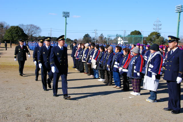 平成23年 かすみがうら市消防出初式03 /></p>
<p style=