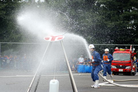 かすみがうら市 消防ポンプ操法競技大会の結果2009_03 width=