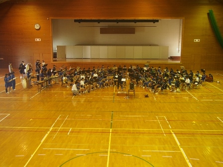 【あと16日！】吹奏楽部合同練習を行いました。04 /></p>
				</div>
<div class=