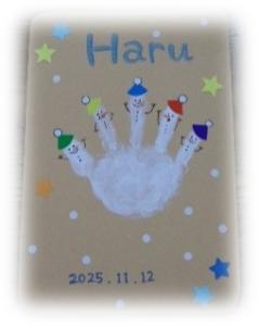 スノーマンの手形アート