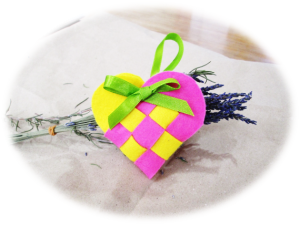 ハートの香り袋