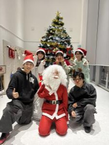高校生会＿クリスマスツリー装飾
