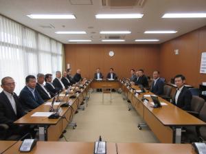 20260602_議案審査特別委員会