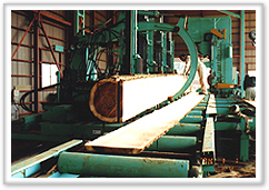 Lumber sawing by large-sized sawmill machinery 